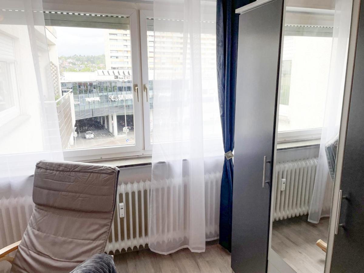 Perfekte 1,5 Wohnung Zentral In Leonberg Gegenueber Einkaufzentrum Exterior foto